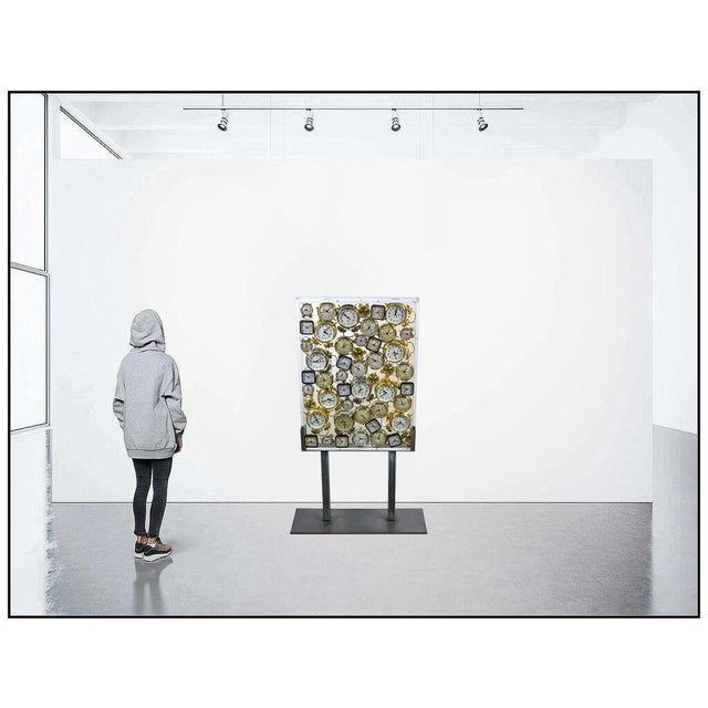 The artwork here, "Accumulation De Reveils", is a wonderful construction, that is saturated with acute detail throughout,...