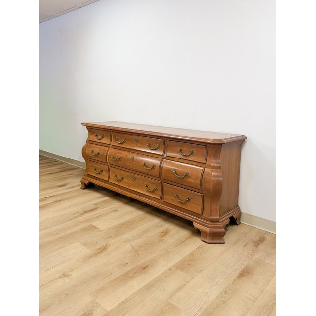 Late 20th Century Century Furniture Provincial Curvy 9-Drawer Dresser Vintage Classical Bedroom For Sale - Image 5 of 15