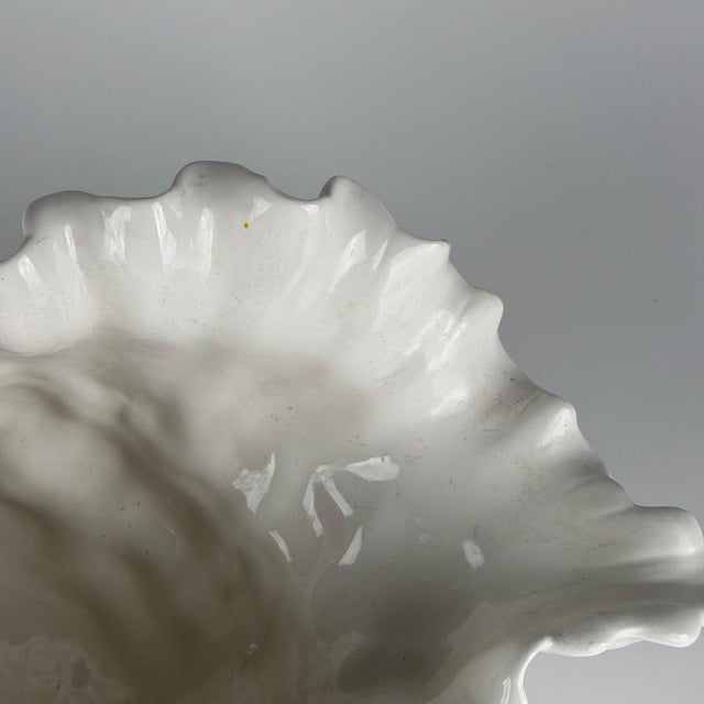 Gold Large White Ceramic Shell Centerpiece by Alberto Smania for Studio Smania, Italy, 1970s For Sale - Image 8 of 12