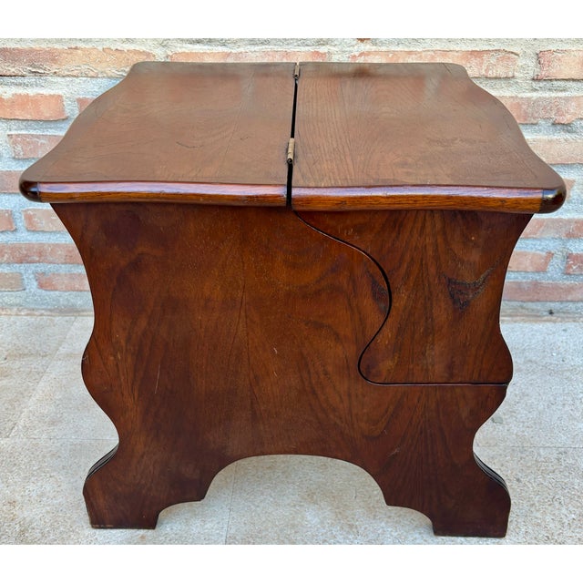 French Library Steps in Walnut, 1890s For Sale - Image 12 of 17