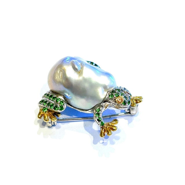 Bochic “Orient” Vintage White Sea Pearl & Emeralds Ring Set In 18K Gold & Silver Natural Emeralds 1 carats South White...