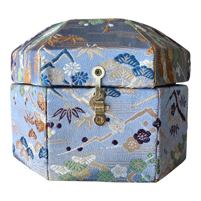 Circa 1950 Japanese Nishijin Ori (Silk Brocade) Hexagonal Trinket Box With Brass Latch For Sale