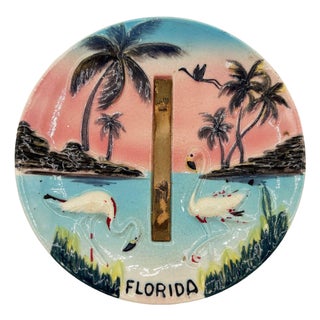1950s Mid-Century Florida Flamingo Round Decrotive 3d Sculptural Wall Plate For Sale
