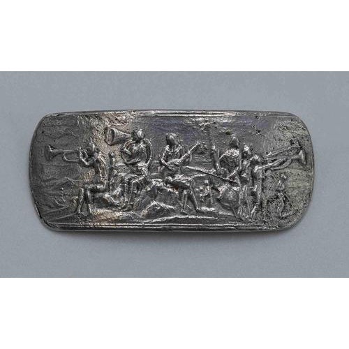The concert is a silver brooch realized by the artist Mirko Basaldella in the 1950s. Measures: 2 x 5 cm. Excellent...