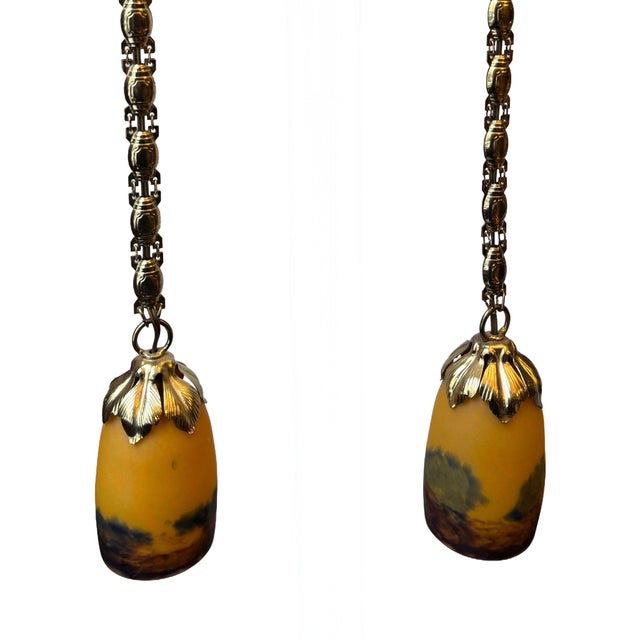 Art Deco French Cameo Glass and Gilt Brass Pendant Lights from Degué, 1930s, Set of 2 For Sale - Image 4 of 9