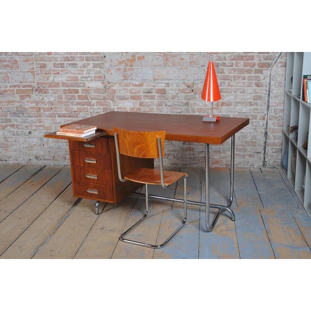 Red Bauhaus Writing Desk in Oak by Hynek Gottwald, Czechia, 1930s For Sale - Image 8 of 16