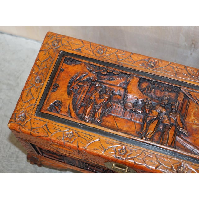 Antique Chinese Hand Carved Camphor Wood Travelling Trunk, 1900s For Sale - Image 5 of 17