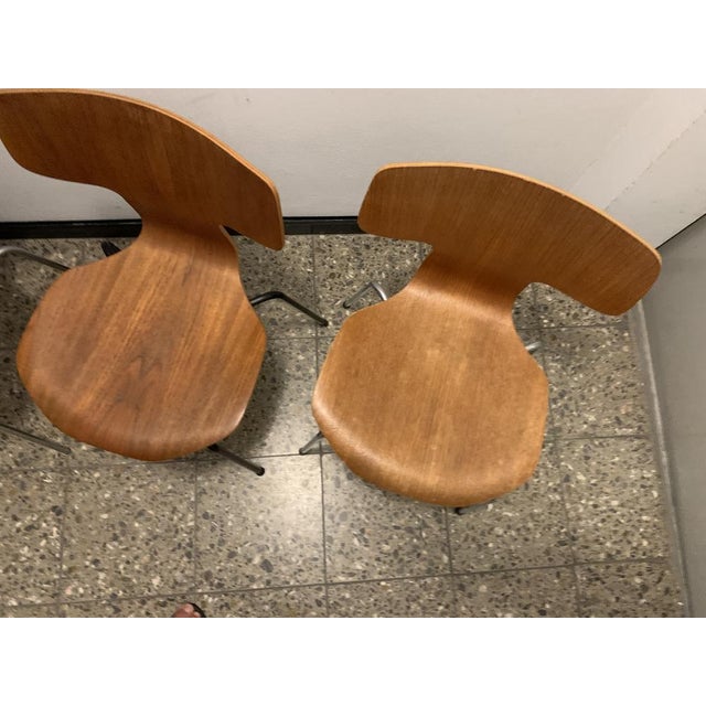 Fritz Hansen 3103 Hammer Chairs by Arne Jacobsen for Fritz Hansen, 1960s, Set of 2 For Sale - Image 4 of 18