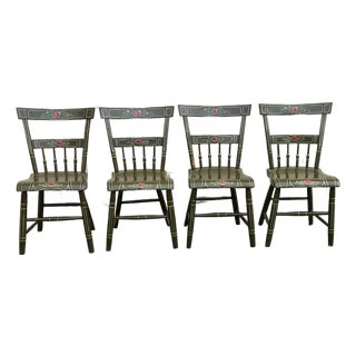 Antique American Hand-Painted Floral Folk Art Plank Seat Chairs - Set of 4 For Sale