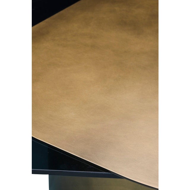 Set of 3 Modern Irregular Shaped Kaylee Coffee Table Set in Brass For Sale In Los Angeles - Image 6 of 14