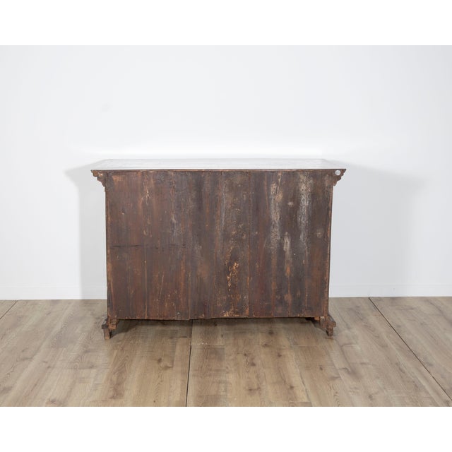 Wood 18th-century Veneto Chest Of Drawers With Inlays For Sale - Image 7 of 8