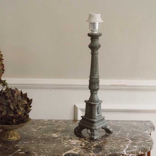 Plastic Table Lamp with Paw Feet and Patina Finish For Sale - Image 7 of 8