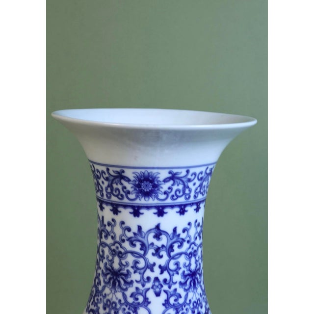 Vintage Chinese Blue and White Porcelain Tianqiuping Celestial Globe Vase - 22 Inches For Sale - Image 4 of 6