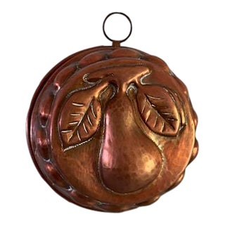 Mid-Century Copper Baking Mold With Pear Design For Sale