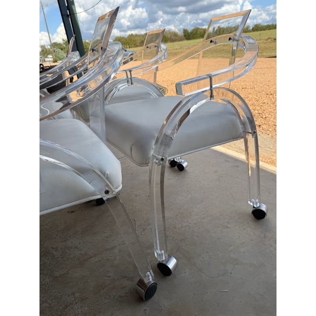 Set of Four Vintage Lucite Armchairs in the Style of Charles Hollis Jones For Sale - Image 9 of 12