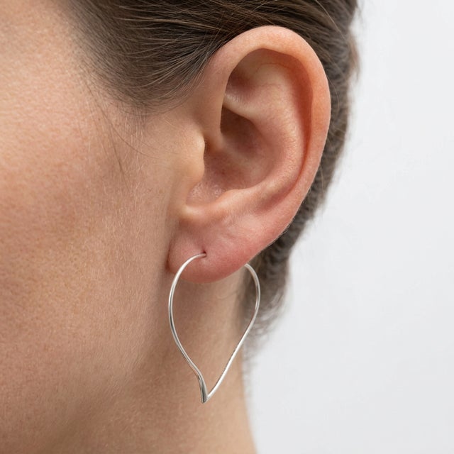 Sterling Silver Elsa Peretti for Tiffany & Co. Open Heart Hoop Earrings For Sale - Image 10 of 10