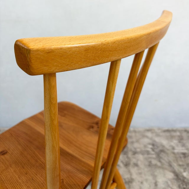 Elm and Beech 391 Dining Chairs by Lucian Ercolani for Ercol, 1980s, Set of 4 For Sale - Image 9 of 16
