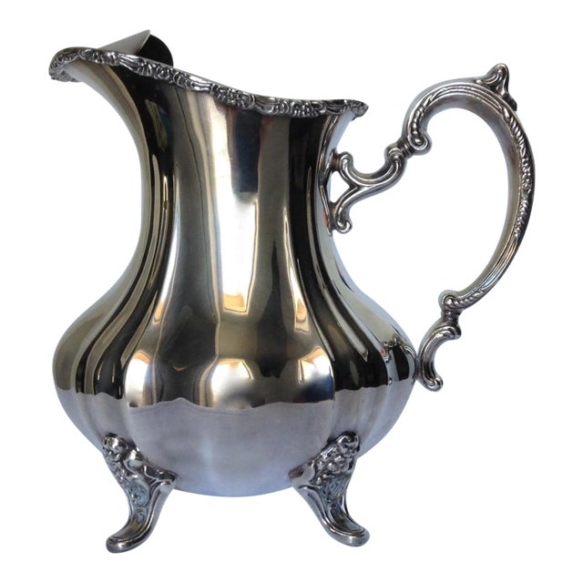 Vintage C.1970's Silver Plate Towle Silversmith Co. Large Water Carafe For Sale