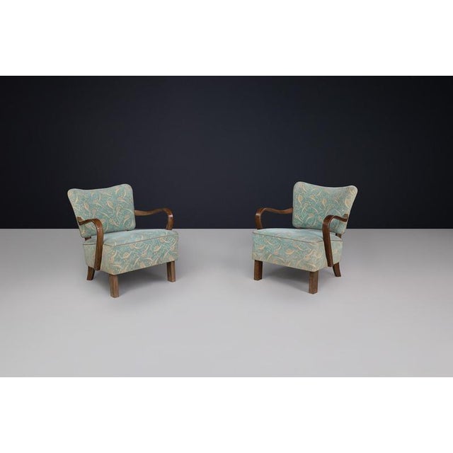 Bentwood Armchairs with Original Antonín Kybal Upholstery attributed to Jindřich Halabala, 1930s, Set of 2 For Sale - Image 10 of 11
