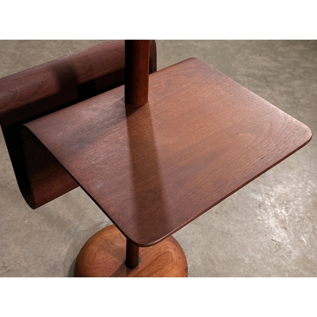 Wood C1950's Mid Century Modern Walnut Floor Lamp With Integrated Side Table and Magazine Rack by Laurel Lamp Co For Sale - Image 7 of 10