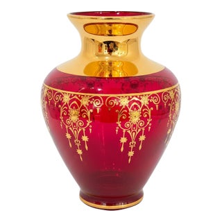 Murano-Style Ruby Red Glass Bud Vase – Vr Winged Lion Mark, 24k Gold For Sale