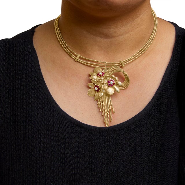 18K Yellow Gold Diamond and Red Ruby Floral Cascade Statement Necklace with 16" Inch Bead Chain (F-G Color, VS1-VS2 Clarity) For Sale - Image 4 of 5