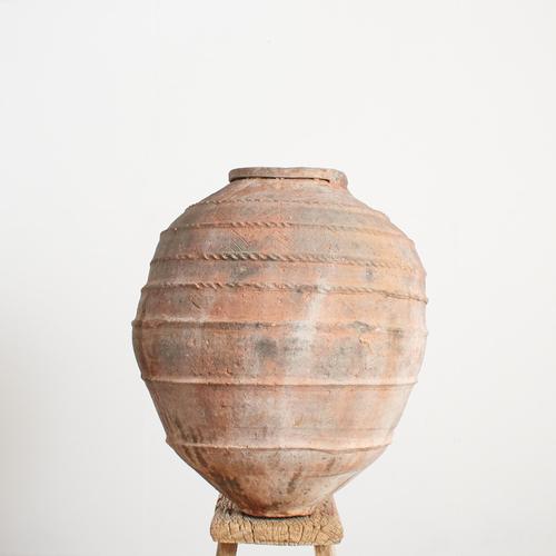 Large Reclaimed Antique Terracotta Olive Jar Urn – S A beautiful antique earthenware terracotta pot which would have...