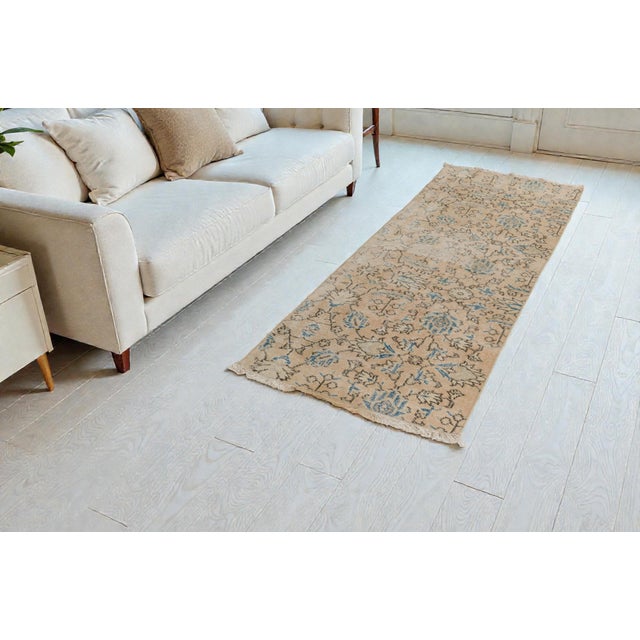 Tan Mid 20th Century Geometric Oushak Anatolian Carpet For Sale - Image 8 of 10