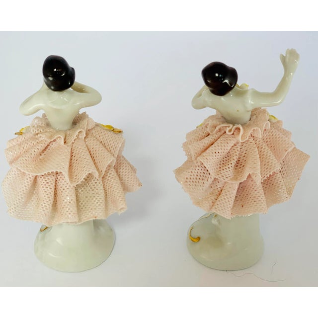 Vintage Dresden Rococo-Style Petite Porcelain Figurines Dancing in Lace Skirts, Mid-1990s by Germany’s Porzellanfabrik Unterweißbach- a Paiir For Sale - Image 4 of 10