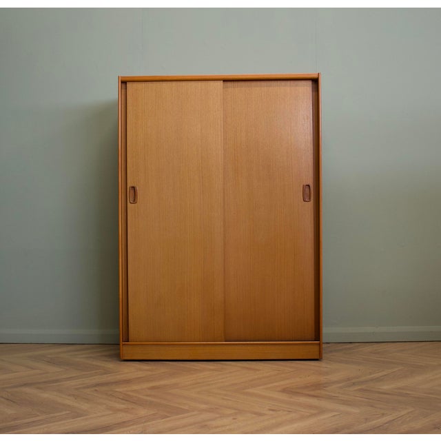 Teak Double Sliding Door Wardrobe from Austinsuite, 1960s For Sale - Image 11 of 11