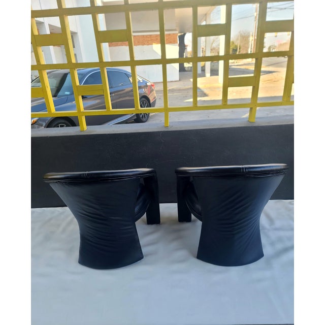 Postmodern Pair Carsons Post Modern Leather Club Chairs For Sale - Image 3 of 9