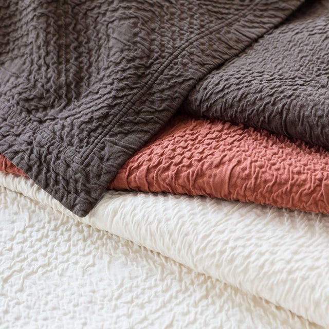 2020s Pine Cone Hill by Annie Selke Kerala Spice Matelasse Coverlet, King For Sale - Image 5 of 6