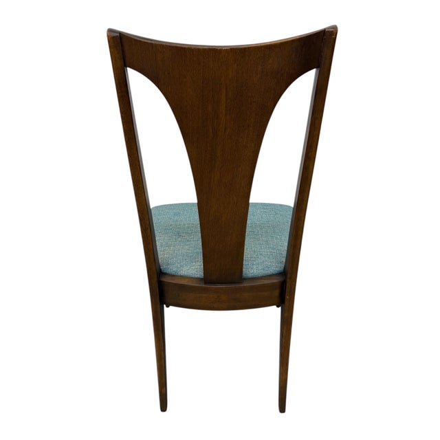Mid-Century Modern Broyhill Brasilia Walnut Dining Chairs - Set of 8 For Sale In Philadelphia - Image 6 of 6