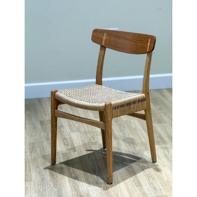 CH23 Dining Chairs by Hans J. Wegner for Carl Hansen & Søn, 1950s, Set of 8 For Sale - Image 11 of 18
