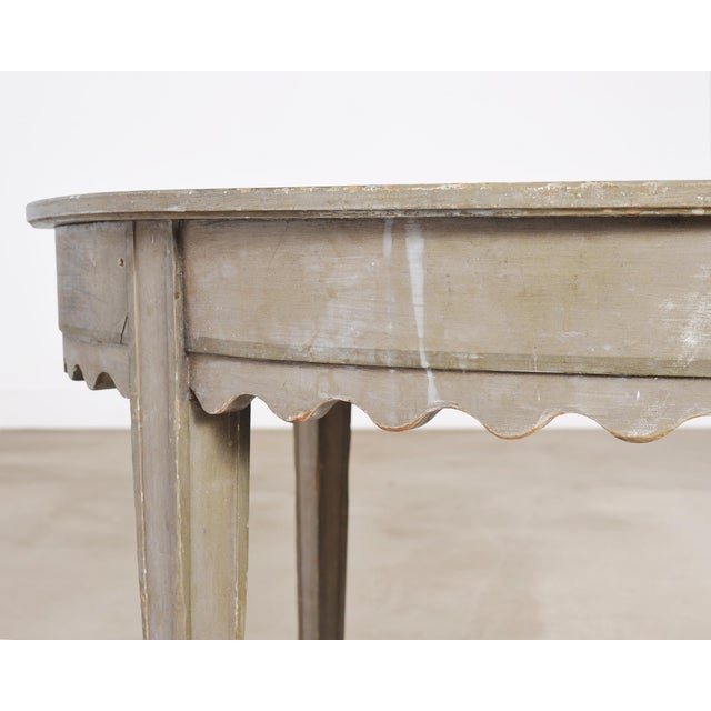 19th Century Venetian Painted Center Table With Scalloped Apron For Sale - Image 15 of 18