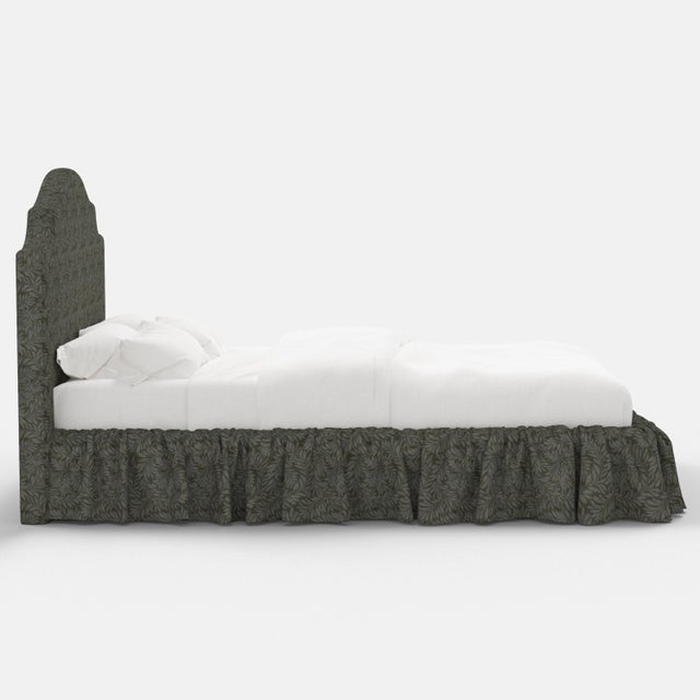 Stoffer Home x Cloth & Company Thelma Ruffle Platform Bed in Geogian Vine Olive and Slate, California King For Sale In Chicago - Image 6 of 7