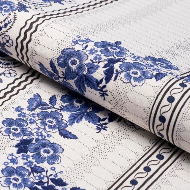 Schumacher SAMPLE - Schumacher X Rita Konig Serena Garland Fabric In Blue For Sale - Image 4 of 4