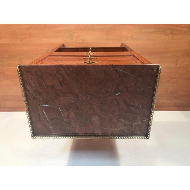French Louis XVI Marquetry Side Table, Paris, 1770 For Sale - Image 4 of 10