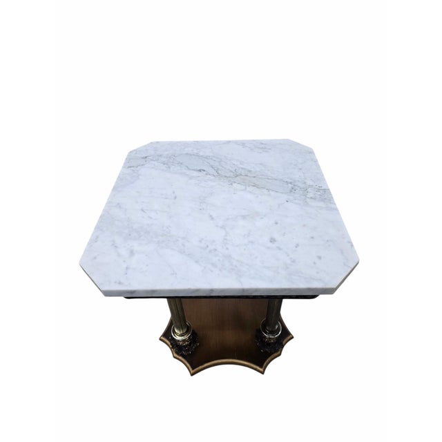 Modern Mid 20th Century Hollywood Regency Style Marble Top Side Table With Fluted Brass Columns For Sale - Image 3 of 9
