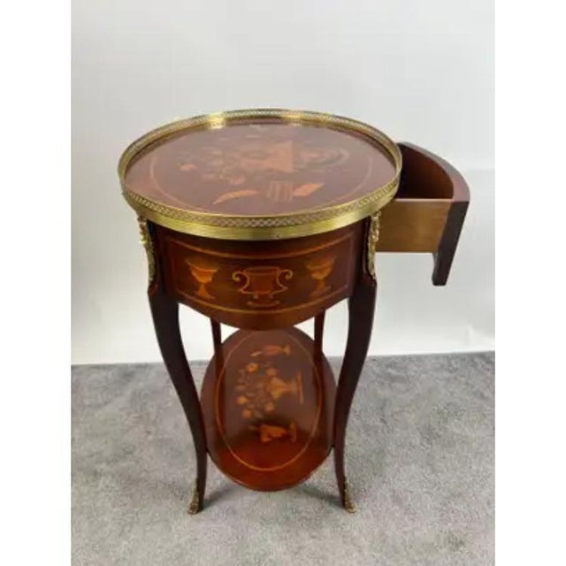French Baroque Revival Style Oval Marquetry Side or End Table With Ormolu Accent For Sale - Image 12 of 16