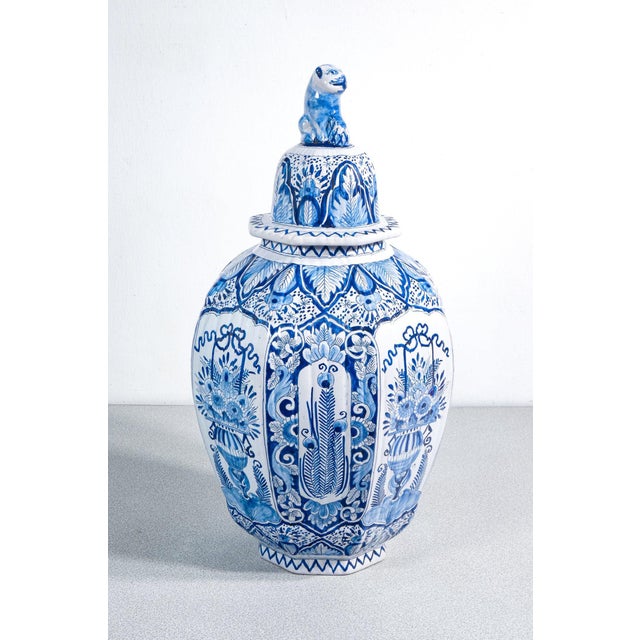 Lidded Vases, Delft, 1800, Set of x For Sale - Image 10 of 18