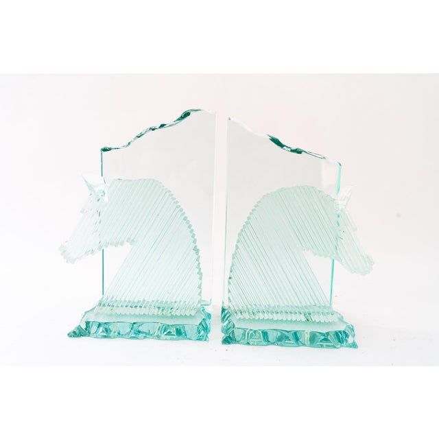 2 Glass bookends showing horse heads vienna around 1970s Original condition