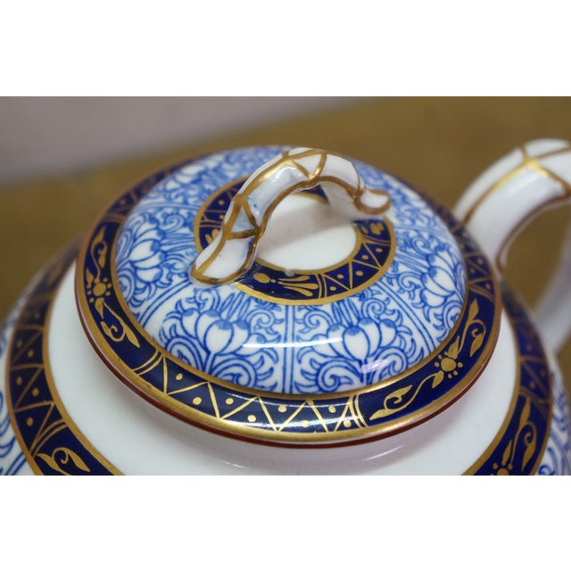 1880 Antique Old Worcester Porcelain Queens Royal Lily Blue & White Teapot 7" For Sale - Image 18 of 18