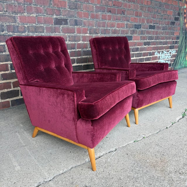 Pair of t.h. Robsjohn Gibbings Lounge Chairs Redone in Mohair. For Sale - Image 11 of 11