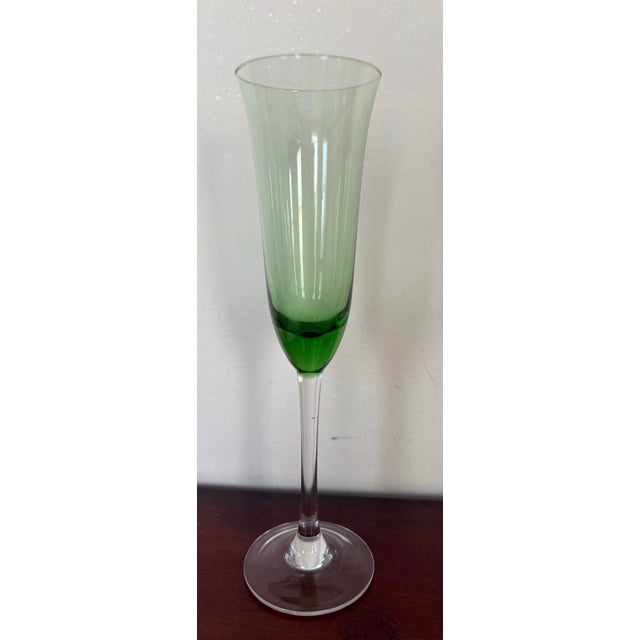 Late 20th Century Vintage Hand-Blown Art Glass Champagne Flutes – Set of 4– Jewel Tone Stemware – Green Aqua Pink Amethyst For Sale - Image 5 of 10