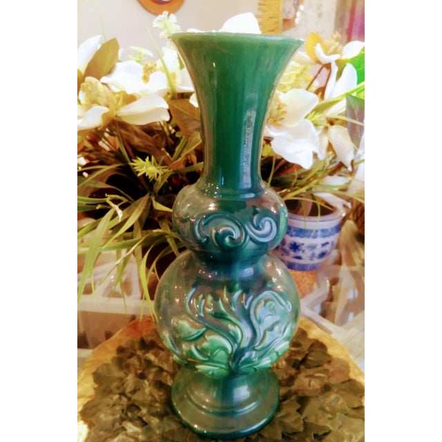 1970s Vintage Haegar Extra Tall Teal Green Blue Floral Vase For Sale - Image 5 of 6
