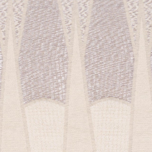 Traditional Schumacher Nightfall Skyline Fabric In Nacre For Sale - Image 3 of 6