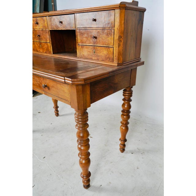 Late 19th Century Antique French Burl Walnut Writing Desk With Drawer Gallery & Turned Leg For Sale - Image 5 of 10