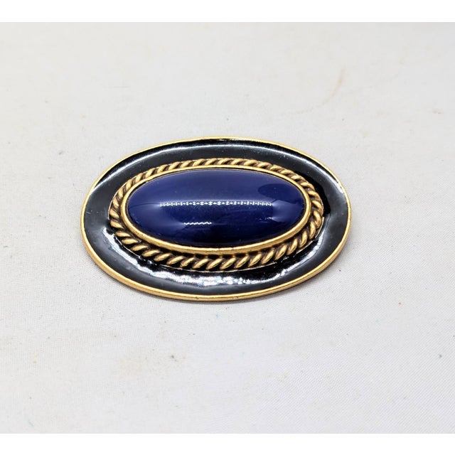 American Vintage 1980s Signed Ysl Oval Goldtone Cabochon Faux-Lapis & Black Enamel Brooch For Sale - Image 3 of 7