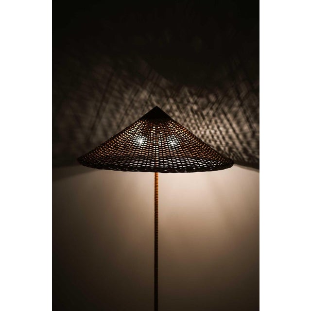 Brass and Cane Floor Lamp by Paavo Tynell for Taito Oy, 1950s For Sale - Image 6 of 10
